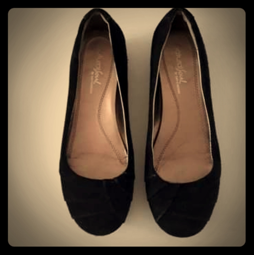 Naturalizer Black Flats, Size 7W